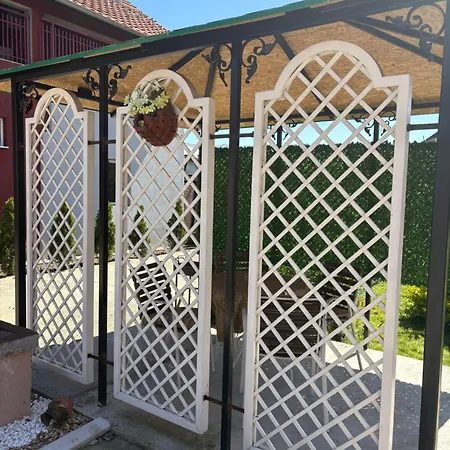 Apartment Pro Arte 2 *