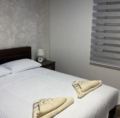 Pro Arte 2 דירה *